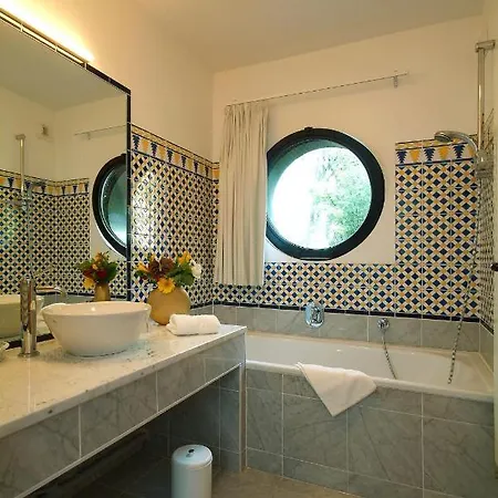 La Bonneterie Hotel 3*