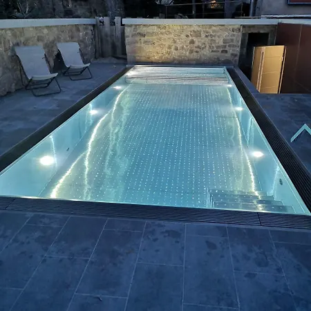 La Bonneterie Hotel